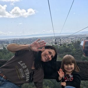 Meet your Posher, Tina